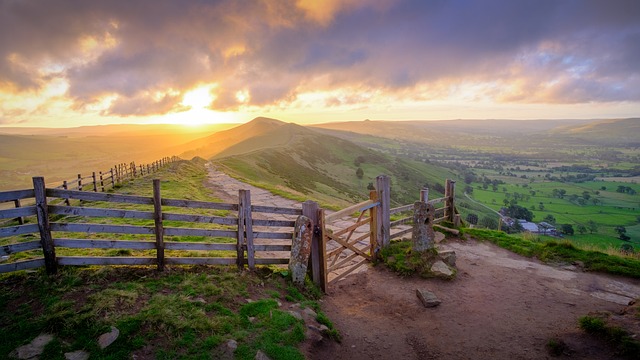 The Mam Tor Gate at sunrise